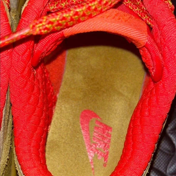 Nike Dunk Low Bronzine Picante Red Womens Size 6 - Picture 8 of 9